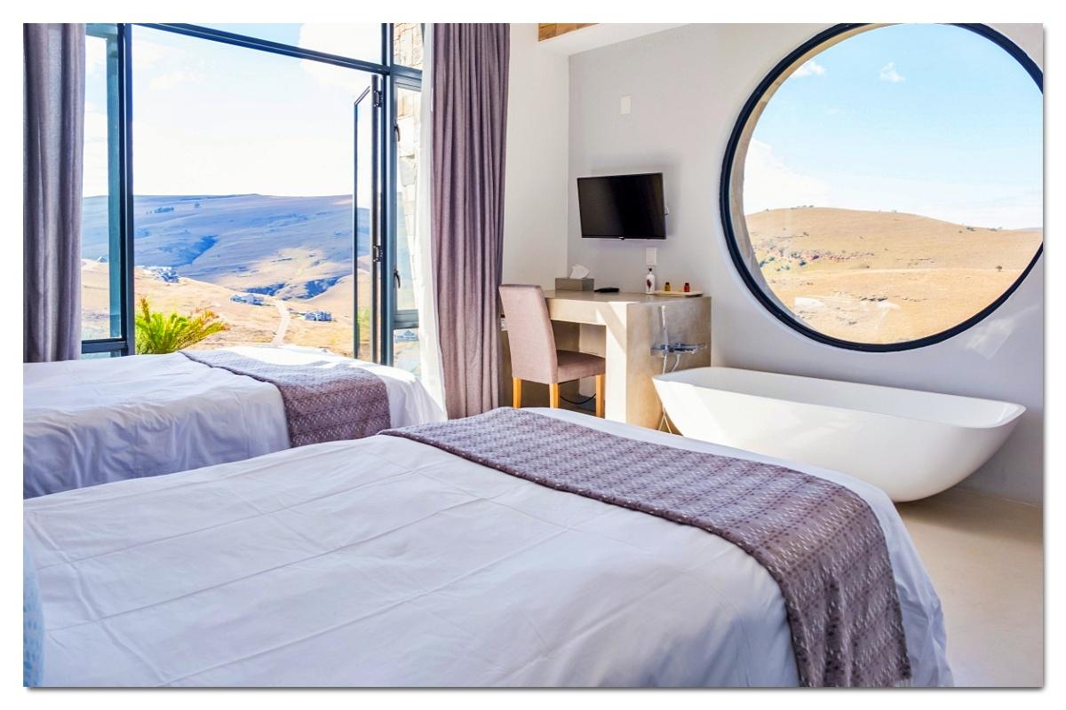 1023 - WKF (10) 1023 - WKF (10)