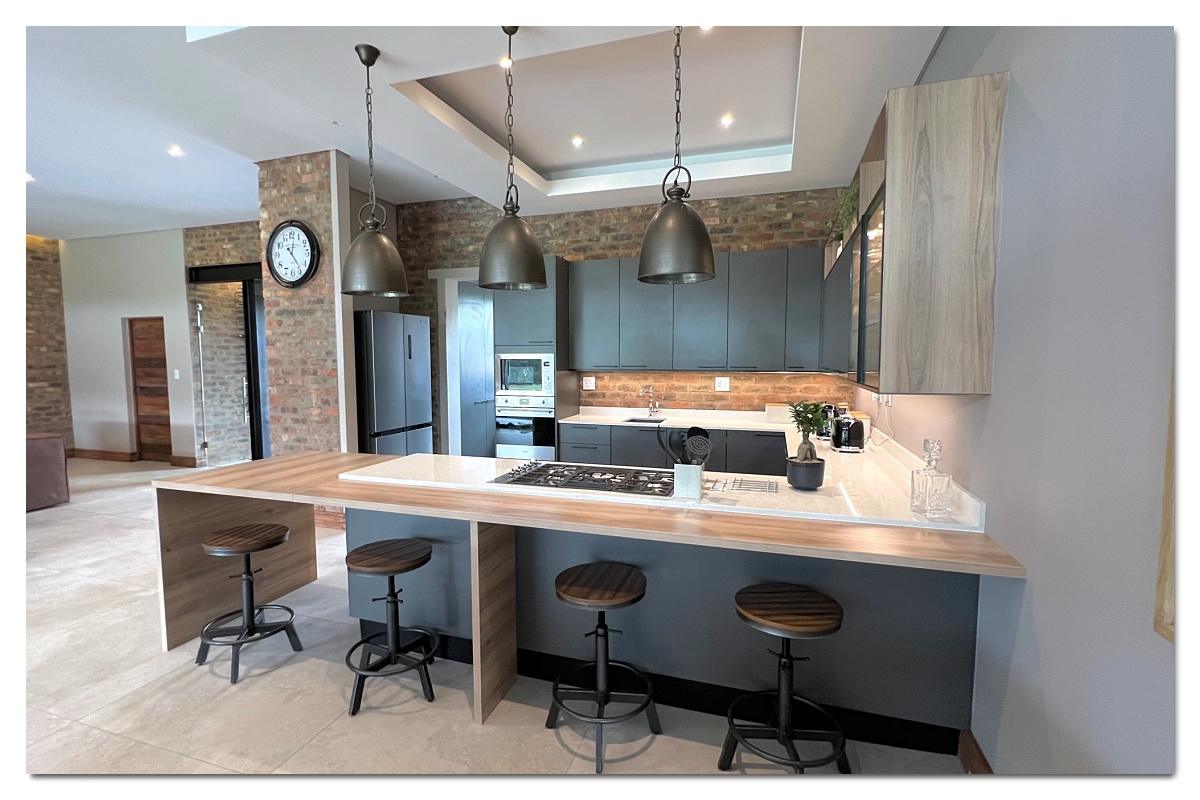 779 - (19) 779 - (19)