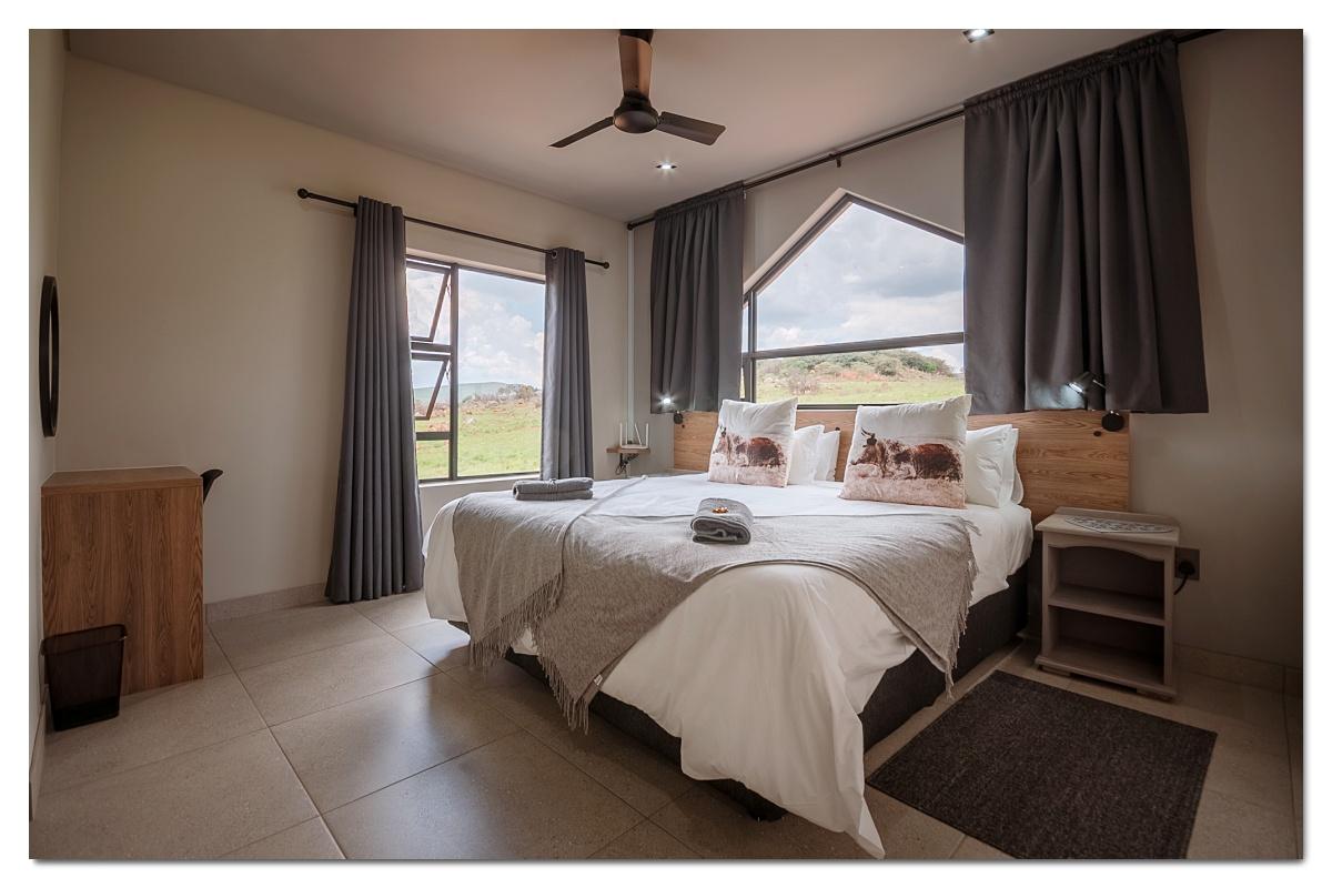 795 - Cloete's Nest (3) 795 - Cloete's Nest (3)
